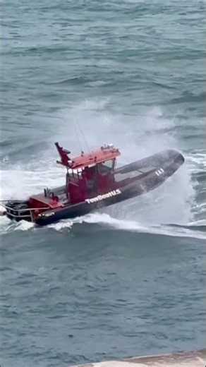 Towboat going on a call through the Haulover Inlet. 🌊Would you want to be towed in such conditions?