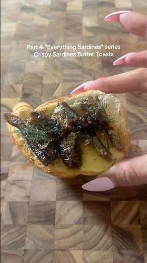 Crispy sardine’s butter toast #sardines #easyrecipe