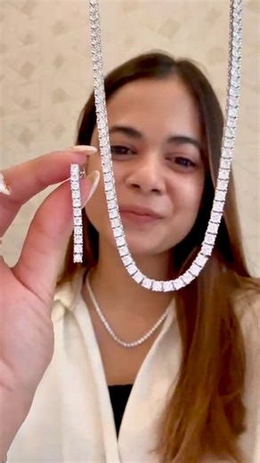 Comment "Price" below and then check DM to know the cost of this single line solitaire necklace with earrings. House of Parati is your one-stop destination for artificial jewellery that blends affordable elegance with timeless craftsmanship. From Polki jewelry and Kundan jewelry to Moissanite jewelry that sparkles like the real thing, our collection is designed to elevate every look. Explore our signature Hasli sets, diamond lookalike and gold lookalike sets, pearl chokers, solitaire earrings, a