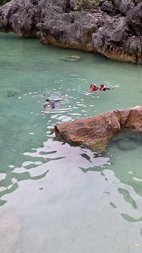 7D6N WESTERN VISAYAS BACKPACKING EVENT 🏝⛺️ plus 1D1N Carabao Island and Kalibo Ati-atihan Festival ⛱️⛰️ AKLAN ANTIQUE CAPIZ ILOILO GUIMARAS BACOLOD Entry: Caticlan Airport Exit: Bacolod Airport Sample Itinerary: DAY1 January 18, 2024 7AM Pick up at Caticlan Airport (be sure nka breakfast na po kayo) 7:30AM D'lighthouse 8:30AM Hinugtan beach 10AM Pawa Windmills 10:30AM Cahilig Mountain Resort mag early buffet lunch (free) 12NN Proceed to Boracay 1PM Check in 2PM to 5PM Boracay land tour package 