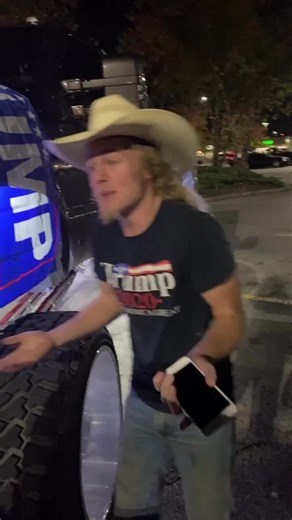 LIKE FOR PART 2 @themwallyworldboyz rapping