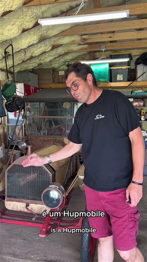 Achamos um carro de 1910 em um celeiro nos EUA.