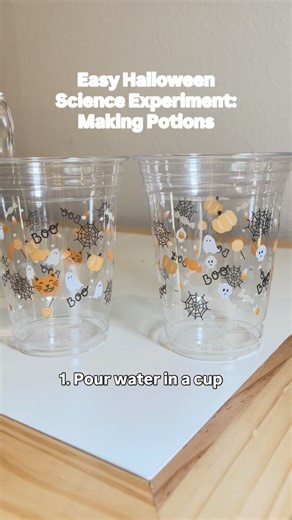 Need a super easy Halloween science experiment? Try making potions! 🧪 In a cup, add: -Water -Oil -Food coloring -Alka-Seltzer tablets Students will love watching the potions form! #kindergarten #kindergartenteacher #kindergartenscience #iteachk #halloweenactivities #halloweenactivitiesforkids #scienceforkids #iteachk #teachergram | Popping Into Kinder