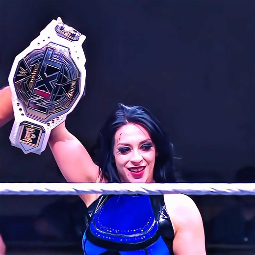 Roxanne & Stephani Face To Face 🔥\\\\ Stephani Beat Roxanne 🥶\\\\ #wwe #edit #short