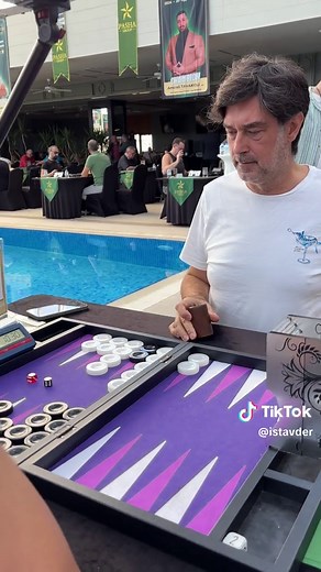 Burak Hakkı'nın Backgammon Turnuvası