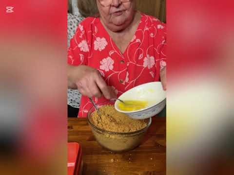 Strawberry Cream Puddin' Pie 🍰🍓 Made by mamawgailcooks.
