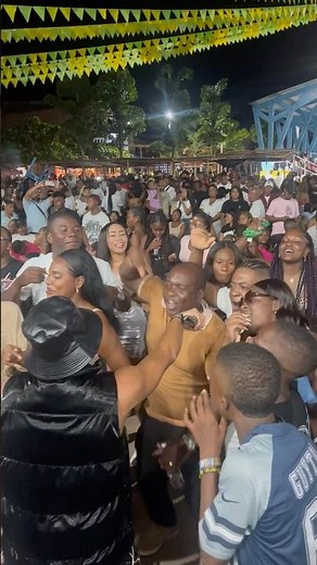 Shorth #viral en dónde estás salsa urbana fiestas patronales la Tola Nariño 🔉🎶🔥🔥🙏🏼💪🏼#monty