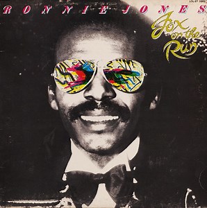 Ronnie Jones - Fox On The Run