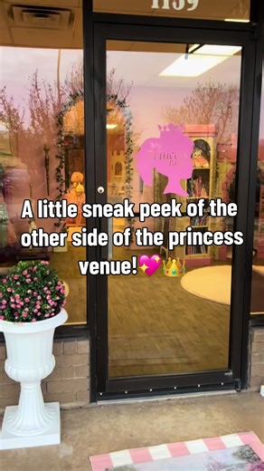 Princess Venue: Runway, Castle & More!