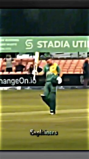 Vishal Sahare on Instagram: "The alien AB de Villiers back with Bang ♾️💀"