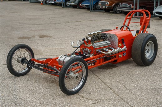 No Reserve: Chevrolet-Powered Slingshot Dragster