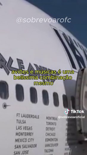 Boeing 747 Ed Force One: The Legendary Iron Maiden's Jumbo Jet