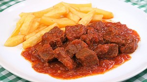 Estofado de Carne de Ternera con Patatas, más conocido en mi tierra como Carne al Toro 😋💕 | Cocina con Carmen