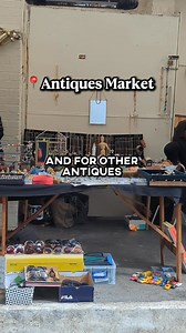 Places to shop in London that are way better than Oxford Street part 2️⃣ 📍Camden Passage in Angel Shops I ❤️: ❤️ Haygen – for unique home goods and gifts ❤️ Loop – for beautiful yarns and knitting supplies ❤️ Le Coq Epicier – for French treats and wine ❤️ Inca Vintage – for amazing vintage finds ❤️ Antique Paper Company – for vintage maps and prints And visit the antiques market on Wednesdays for even more treasures! Follow me for more tips, and let me know in the comments if you want Part 3️⃣ 