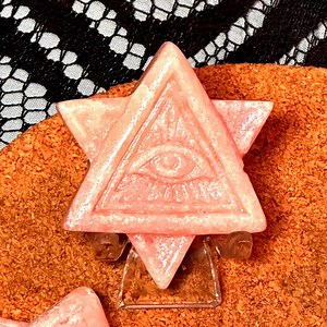 Soft Pink Opal Eye of Horus Carving – Protection, Insight & Sacred Balance