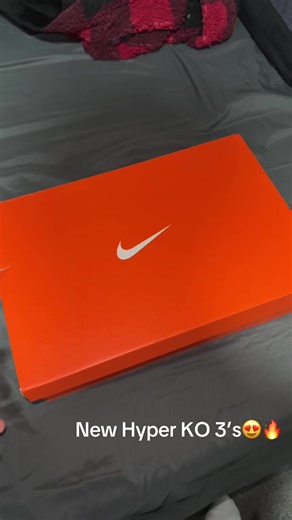 New Nike Hyper KO 3’s out now🔥🔥🔥 @Superare #boxing #boxingedit #unboxingvideo #nike #boxinglife