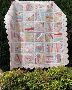 Quilt-As-You-Go Made Easy! Discover quilt-as-you-go patterns, step-by-step tutorials, online courses, and mix-and-match appliqué designs – everything you need to create stunning quilt-as-you-go quilts with ease. Start your quilt-as-you-go journey today with Pattern Poole. www.patternpoole.com | Pattern Poole