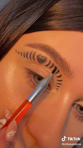 Mesmerizing Hypnotic Eye Makeup Tutorial