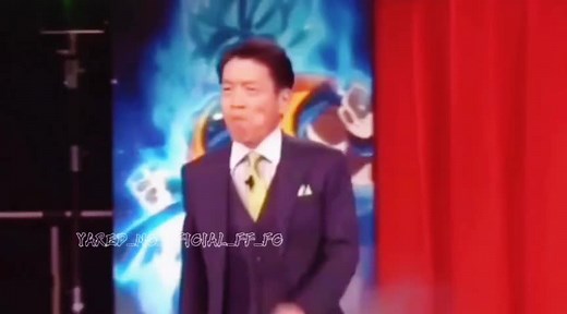 Engaging Presentation with Animated Characters on Stage