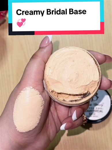Creamy Bridal Base: Perfect Makeup for Weddings