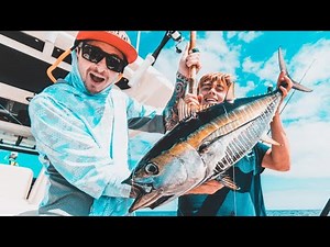 CRAZY Yellowfin Tuna Fishing in Southern California! (Trolling and Popper Fish on Dolphin)