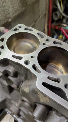 How the Pistons Work: Hear That Sound! #piston #sound #work