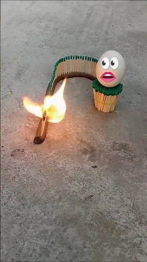 Will an egg explode in fire? Matchstick reaction experiment!