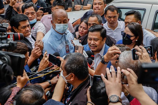 Jinggoy Estrada acquitted of plunder, convicted of bribery in pork barrel scam