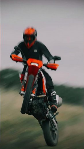 Johnny Aubert and the WP XPLOR PRO-equipped KTM 690 ENDURO R...