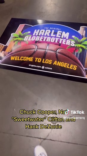 Harlem Globetrotters vs Lakers: Pioneers of Basketball History