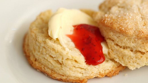 Dry, crumbly scones, no more! With Thomas' baking tips and tricks, you'll be making batches that are fit for a royal tea party. https://trib.al/MvrBCWO | Martha Stewart