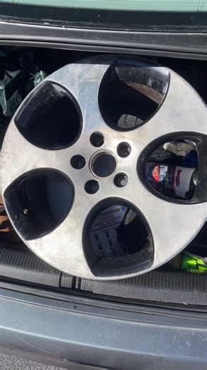 2.2K views · 185 reactions | Completing a set of mk6 GTI wheels I picked up on marketplace for 100$. One was cracked so picked up the best looking one I could find at the junkyard. Ended up paying 30$ for the wheel so only 130$ in this set #vw #gti #junkyard #wheels #cartok | Ghastlygriff | Facebook