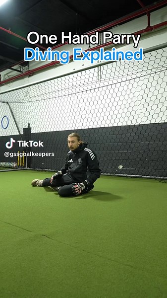 Low, fast, and one-handed. 🧤⚡ In this correction video, we break down how goalkeepers properly parry low diving shots with one hand — focusing on strong wrist position, angle of contact, and pushing the ball away from danger. Clean technique creates safe rebounds. #GoalkeeperTraining #GoalkeeperAcademyNY #GoalkeeperAcademyNewYork #LowDives #ParryTechnique
