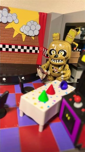 Springtrap kills the animatronics part 2! #fivenightsatfreddys #shorts #funkosnaps #springtrap