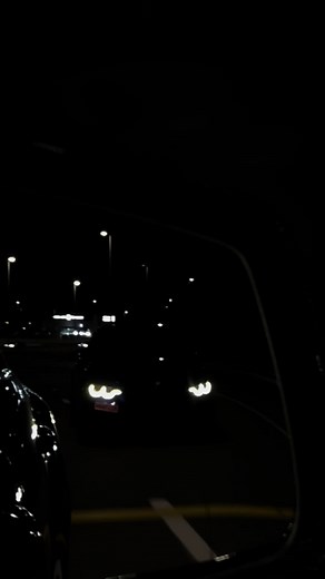 فيديوهات أنشأها Sameer (@walt.uh) باستخدام FROZEN DREAMS - Lxaes | Phonk