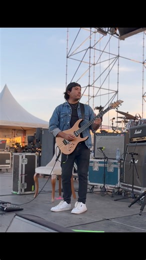 28K views · 665 reactions | Prince - Purple Rain - Guitar Solo - Cover by Damian Salazar It's great to play this version on a big stage. WhatsApp de la Escuela  ✅+54 9 11 7062 - 8849 | Damian Salazar | Facebook