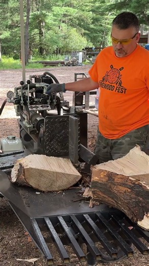 Sounds of Splitting #firewood