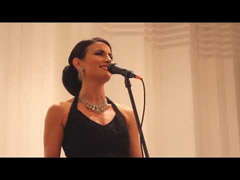 Maria Lund: Sekaisin