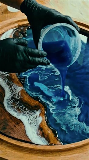 This Table Looks Like Real Ocean 😦🌊