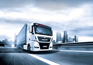 Luxurious Off-road Monster RV Can Take You Anywhere