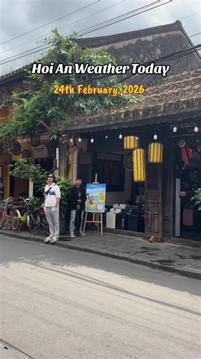 Hoi An Weather Update – 24th February 2026 Today in Hoi An, the weather is sunny and pleasant. It’s bright with clear skies, but not too hot — just a little cool and very comfortable for walking around the Old Town. I’m Quin, a local guide in Hoi An. I share daily weather updates to help you plan your trip more easily and make the most of your time here. Besides the updates, I run: \t•\tHoi An Old Town Walking Tour \t•\tHoi An Food Tour \t•\tHoi An Sightseeing Tour My tours are limited to 6 gues