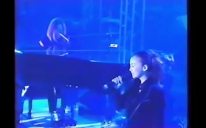 globe / 華原朋美 - DEPARTURES (live)