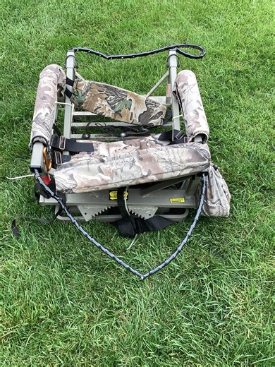 Grey Bruce Buy & Sell | API Grand Slam climbing Tree Stand | Facebook