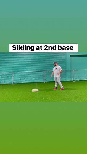 61K views · 5.7K reactions | Sliding at 2nd base giving the back to the ball, to protect ourselves from getting hit in the face. #sliding #secondbase #baseball #basestealing #safety | MoyStyle Baseball | Facebook