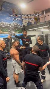 4.9M views · 16K reactions | Avec de l'amour ❤️ #family #pompier #firefighter #marines #humor #uniform #surprise | Remi_ragnar | Facebook