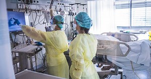 Ziekenhuisartsen rekenen vaker extra kosten naast ereloon: patiënt de dupe van gebrek aan transparantie