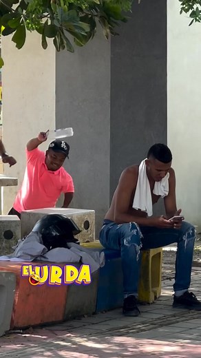 AK47 Prank 😂😂😂 | Amara Bana M Kamara