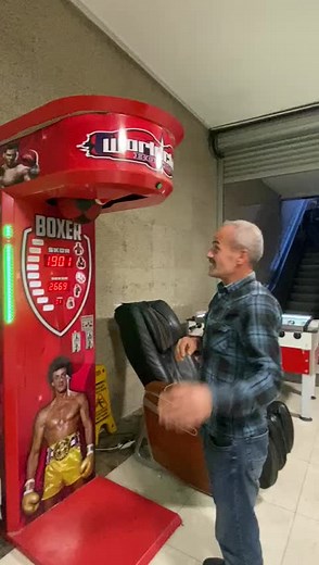 Experience the Thrills of the WORLD BOXER Arcade Machine