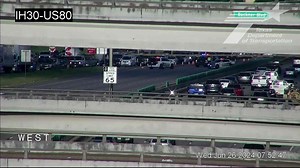 Police searching for suspect in deadly hit-and-run on I-30 in Dallas