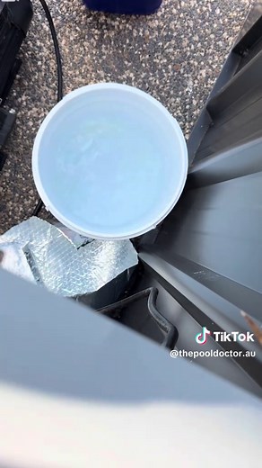 How to Clean Chlorinator Cells for Your Pool